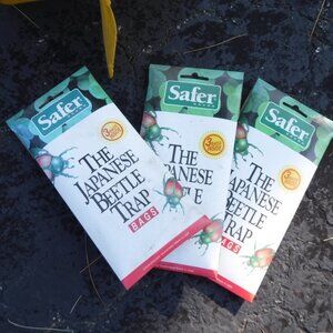 JAPANESE BEETLE TRAP BAGS (9 BAGS TOTAL)